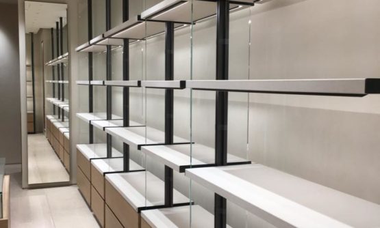 LOCALE Realizzazione arredamento negozio per Bottega Veneta MIAMI 04