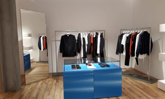 LOCALE Realizzazione arredamento negozio per Bottega Veneta MIAMI 06